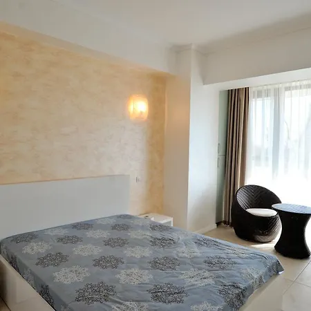 Apartament Tudor's Mamaia