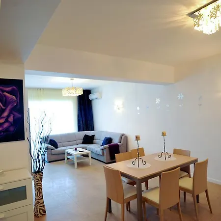 Apartament Tudor's