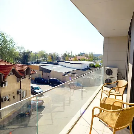 Apartament Tudor's Mamaia